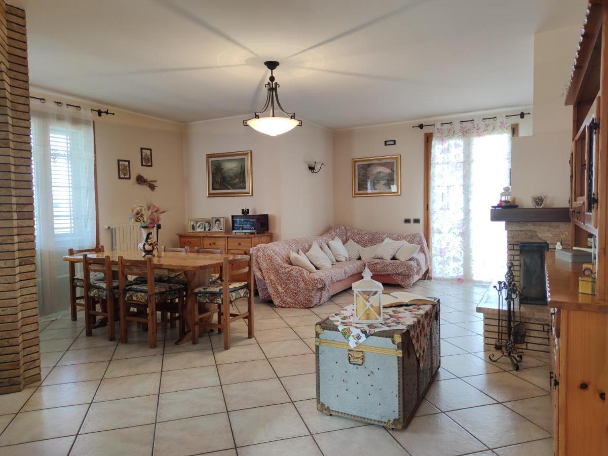 شقة Relax In Collina A Due Passi Dal Mare Torriana المظهر الخارجي الصورة